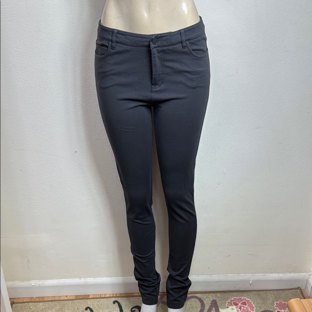 (W1) Vince Women's Black Stretch Skinny Pants, Size 8